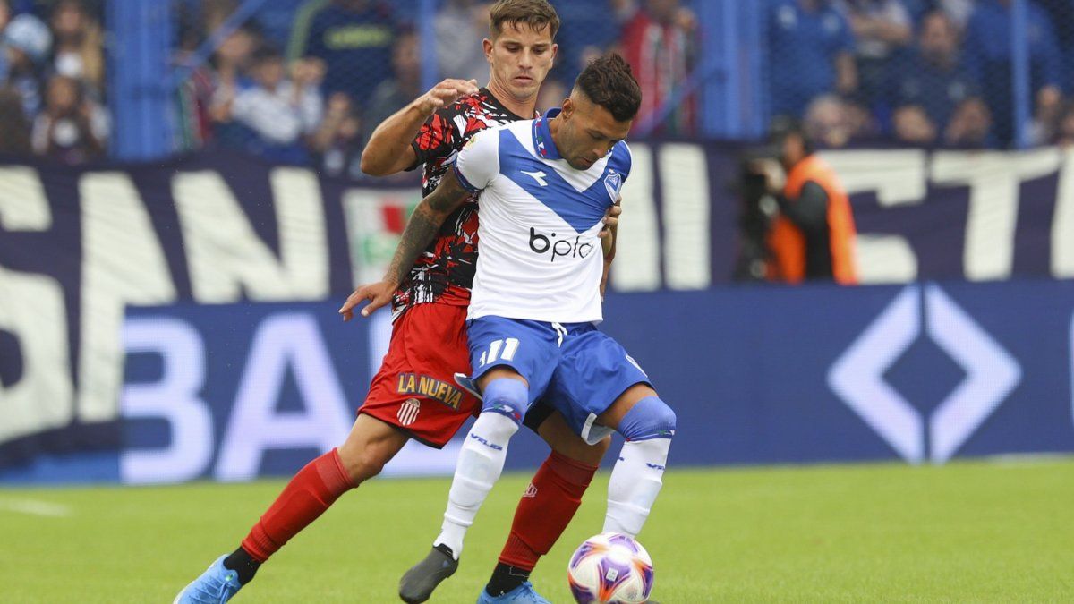 Vélez deflates in the Professional League