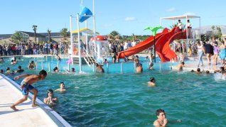 Uno de los parques termales más importantes de la provincia de Buenos Aires. Uno de los parques termales más importantes de la provincia de Buenos Aires.