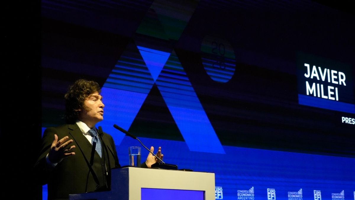 Javier Milei se hizo eco de las críticas (y las minimizó): "Nadie es profeta en su tierra"