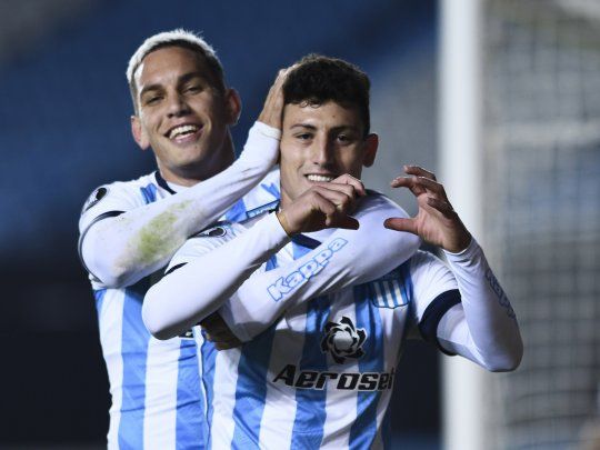 Racing le ganó a Rentistas con tres goles de Tomás Chancalay y ya está en los octavos de final de la Copa libertadores.