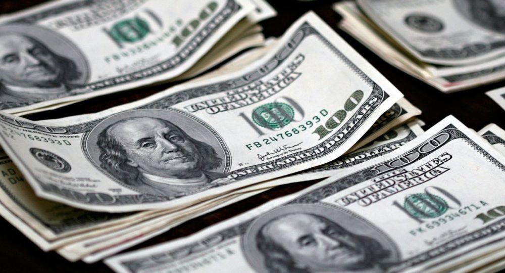 The wholesale dollar has ten wheels without rising.