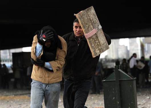 Otra jornada de incidentes y violencia en el El Cairo dejó 10 nuevos muertos.