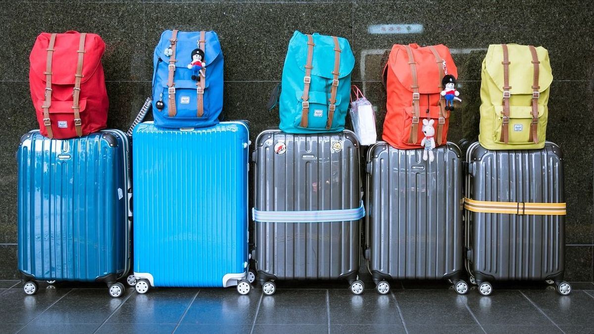 Winter vacation: what Marie Kondo’s 10% rule for packing your suitcase looks like