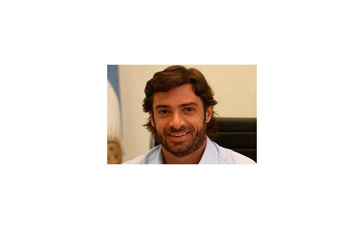 El ministro de Gobierno se mostró satisfecho tras el diálogo con la oposición