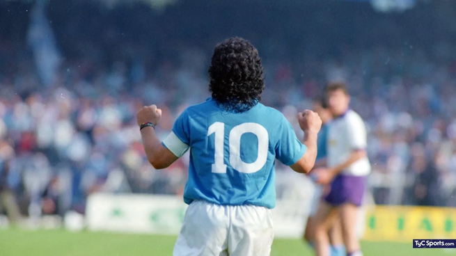 Diego Armando Maradona en Napoli.