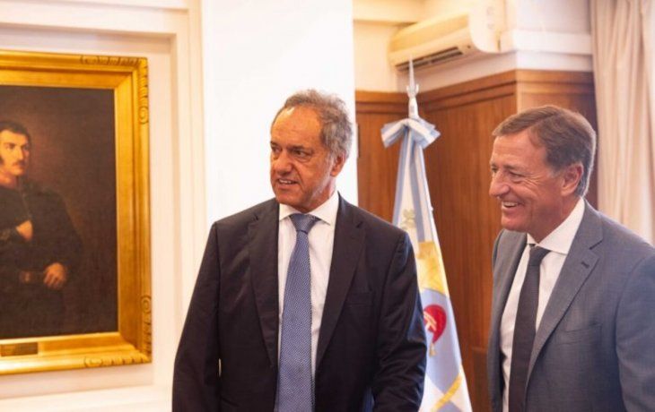 Daniel Scioli con el gobernador Rodolfo Suárez.