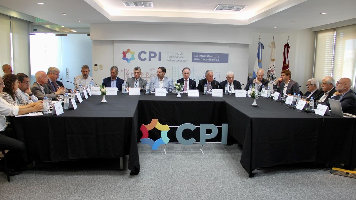 CPI presents the book Construir 2034 on necessary infrastructure policies for Argentina