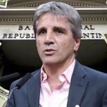 Luis Caputo confirmó que no hay planes para pasar a un esquema de flotación libre, y la intención de acumular reservas. Luis Caputo confirmó que no hay planes para pasar a un esquema de flotación libre, y la intención de acumular reservas.