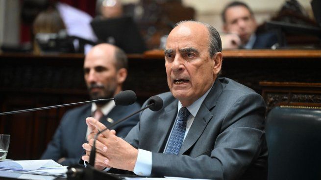 A poco más de un mes de los comicios de octubre, el jefe de Gabinete habló de los desafíos del Gobierno de cara a la campaña.