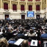El oficialismo logró un respaldo en las urnas y consolidó el control de La Libertad Avanza en la Cámara de Diputados tras las elecciones del 26 de octubre. El oficialismo logró un respaldo en las urnas y consolidó el control de La Libertad Avanza en la Cámara de Diputados tras las elecciones del 26 de octubre.