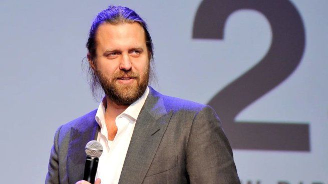 Carl Rinsch, el director que estafó a Netflix.