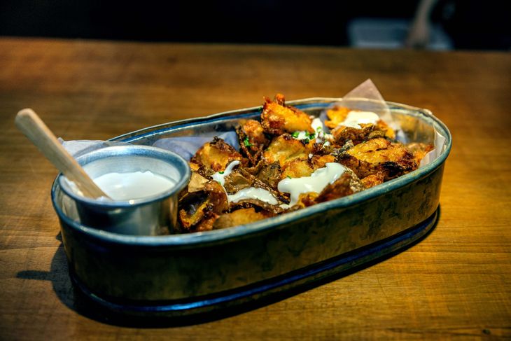 Desarmadero tiene dos locales en Gorriti 4300 y 4295, Palermo. Desarmadero tiene dos locales en Gorriti 4300 y 4295, Palermo.