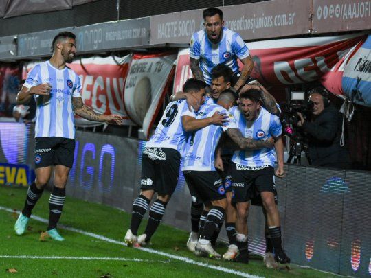 Argentinos le ganó a Newells en la Liga Profesional.