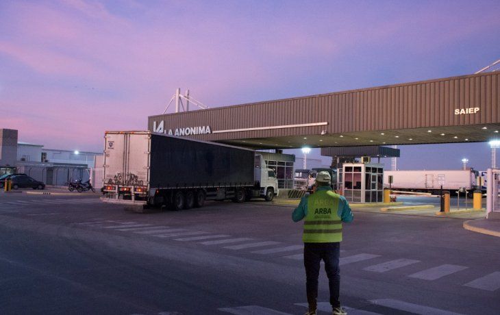 arba: detectan alto incumplimiento de normas en mercaderia transportada por camiones en supermercados