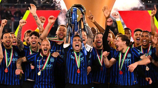 Inter venció 2-0 a Lazio y salió campeón de la Copa Italia con gol de Lautaro Martínez.