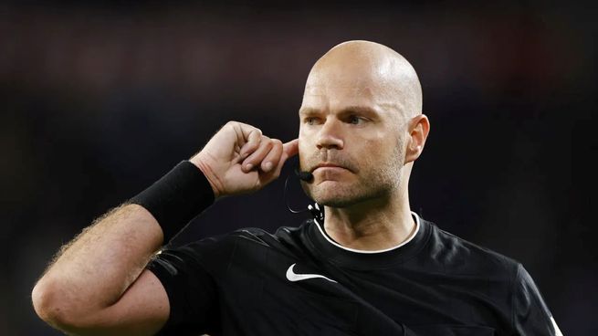 Murió el árbitro Rob Dieperink: había sido desafectado del Mundial 2026 tras una denuncia de abuso.