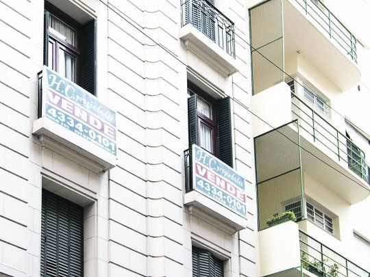 Crisis. El sector termina el peor año de su historia. La falta de créditos, la suba del dólar y la inminente Ley de Alquileres se convirtieron en un cóctel mortal para el mercado de bienes raíces.