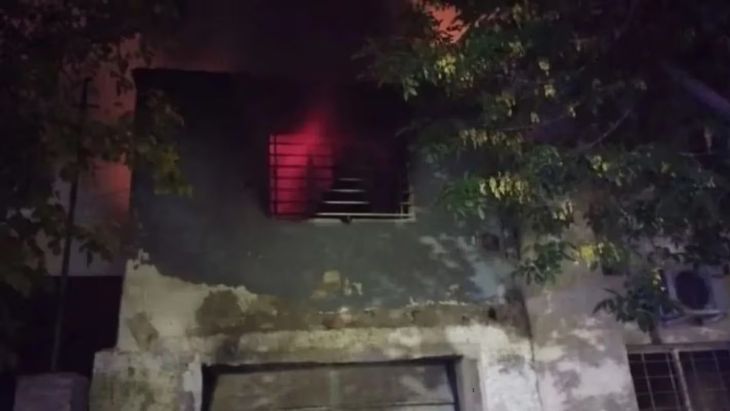 El domicilio que incendió el hombre para matar a su hijo en Neuquén. El domicilio que incendió el hombre para matar a su hijo en Neuquén.