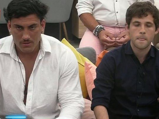 tomas-holder.jpg