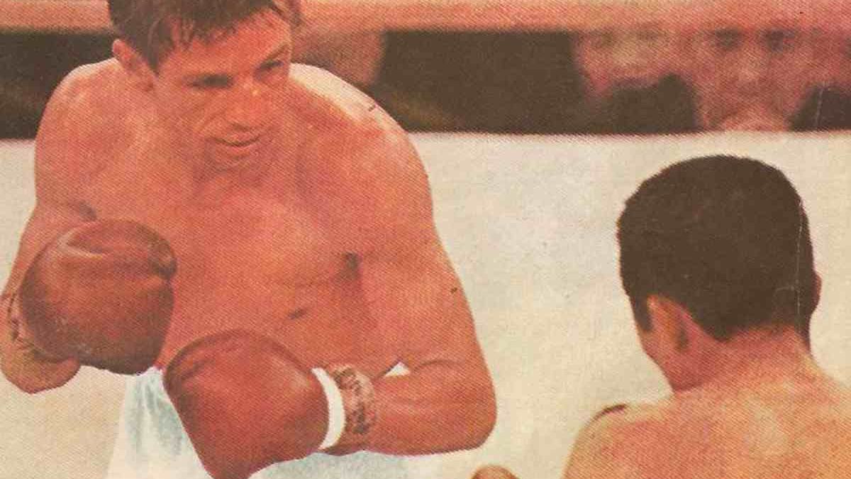 Horacio Accavallo’s son asks for help to recover his father’s world champion belt