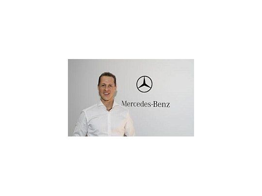 Michael Schumacher vuelve a correr luego de 1239 días.