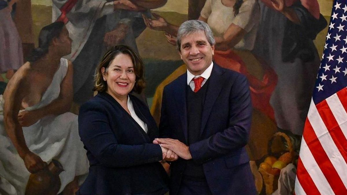 Luis Caputo met with the US business manager in Argentina to expand commercial link