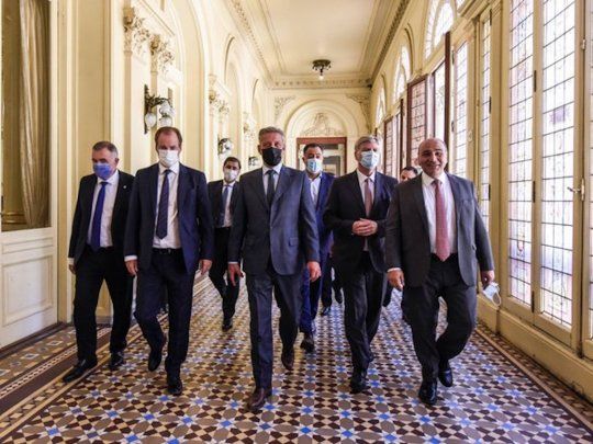 JUAN MANZUR CON GOBERNADORES.jpeg