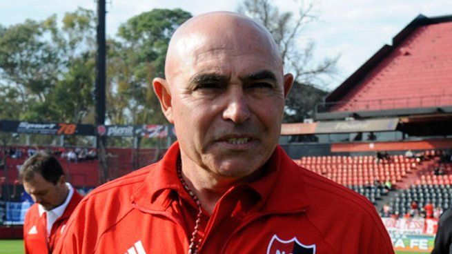 Chocho Llop sin filtro contra todos: criticó a Maradona, Messi y Lisandro Martínez