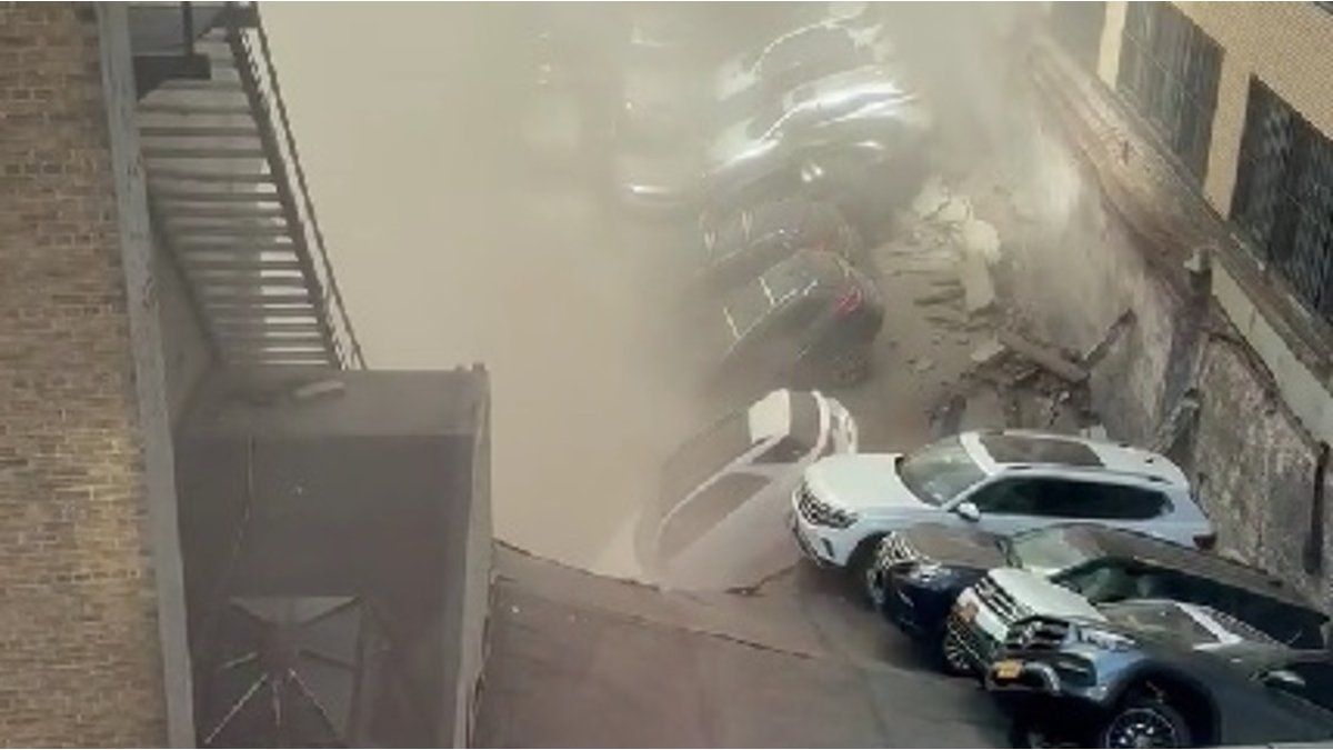 “New York Car Park Collapse Leaves One Dead and Four Injured”