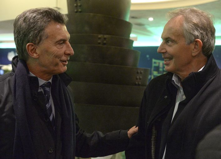 Mauricio Macri junto al expremier de Reino Unido Tony Blair.