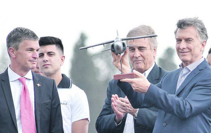 ámbito.com | PAG14-15-MACRI.jpg