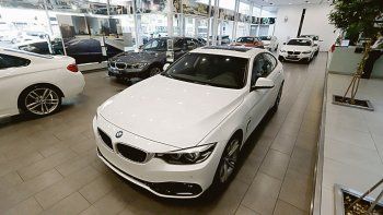Precios de autos suben por encima de la inflación