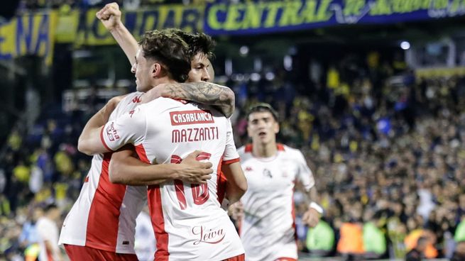 Desde arriba. Huracán ganó y amplía ventajas en la cima de la Liga Profesional.