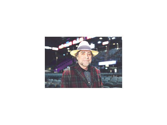 Joaquín Sabina ayer en Buenos Aires: «A mis amigos no les pido ni su carné de identidad ni les pregunto sus ideas políticas», dijo sobre Vargas Llosa.