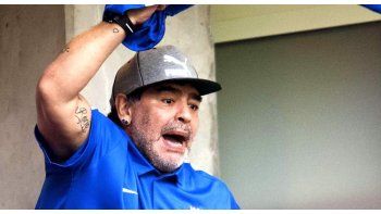 Diego Maradona criticó a Jorge Sampaoli.