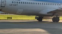 incidente en aeroparque: un avion de aerolineas argentinas perdio una rueda al aterrizar