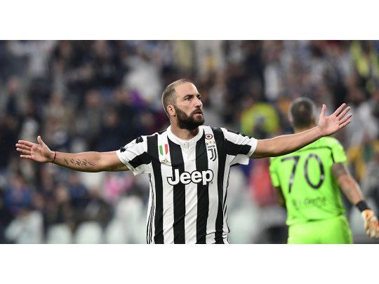 Higuaín y Dybala volvieron a marcar el camino de Juventus