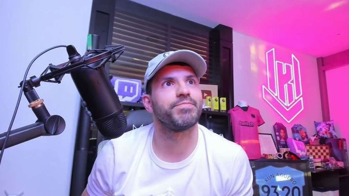 Kun Agüero had his credit card cut off for spending ,000 on a video game