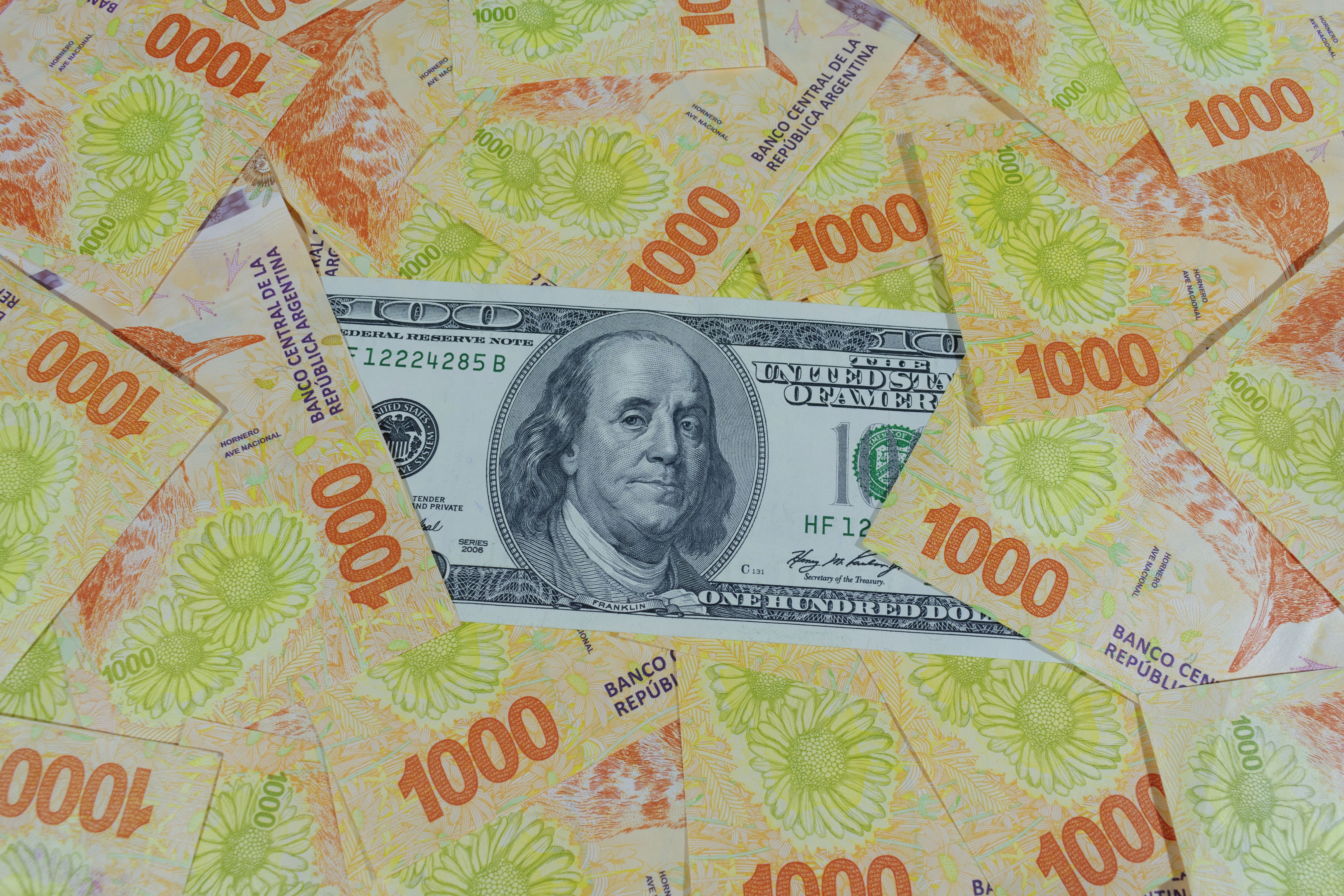 pesos-dolar