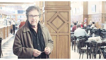 ámbito.com | FERNANDES. “La cuestión de los vínculos marcó toda mi vida y me salta siempre a los ojos cuando escribo”. Foto: Mariano Fuchila