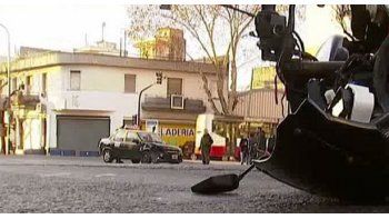 Un taxista chocó, escapó y volvió a chocar: Tomé de más por el Día del Padre