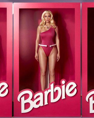 Kylie Jenner disfrazada de Barbie.