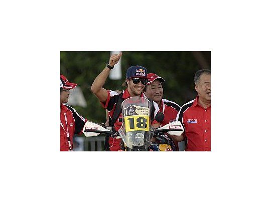 Sunderland ganó la segunda etapa de la categoría motos.