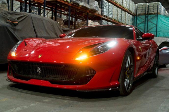 Ferrari 812 Superfast 