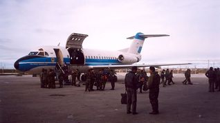 carrera contra el tiempo: piden ayuda para salvar a un emblematico avion de malvinas