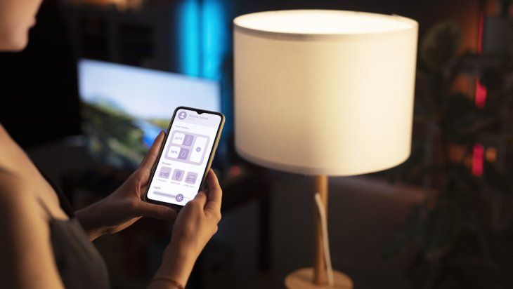 Desde las luces hasta los sistemas de seguridad, todo se puede regular desde le centro de control.