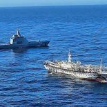 Pesqueros chinos: el Gobierno habilitó su ingreso a la ZEE para resguardo climático. Pesqueros chinos: el Gobierno habilitó su ingreso a la ZEE para resguardo climático.