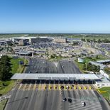 El Aeropuerto de Ezeiza es el centro neurálgico de la conectividad aérea internacional en Argentina. El Aeropuerto de Ezeiza es el centro neurálgico de la conectividad aérea internacional en Argentina.