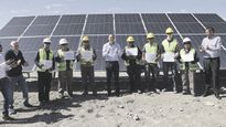 diversificación. El gobernador Omar Gutiérrez, que el domingo dejará sus funciones, señaló en el acto de corte de cinta que la provincia apunta a proyectos de energías limpias, además del desarrollo de hidrocarburos.