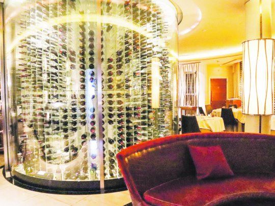 Petrus-Restaurant-London-2.jpg
